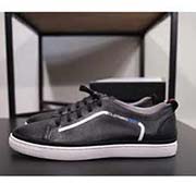 2018獨(dú)家新款GUCCi法國(guó)限量版高等版本新懶人休閑鞋 品質(zhì) 潮流休閑時(shí)尚 超柔軟生膠大底 歐洲進(jìn)口頭層牛皮 內(nèi)里頭層豬皮透氣防臭 論材料做工完勝市場(chǎng)所有版本 高高等版本品質(zhì)出貨 實(shí)物拍攝 凸顯