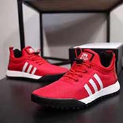 2018獨家新款GUCCi-阿迪達斯聯名法國專柜限量版高等版本新懶人休閑鞋 品質 時尚個性潮流休閑 超柔軟生膠大底 進口飛織透氣防臭 論材料做工完勝市場所有版本 高高等版本品質出貨 實物拍攝 凸顯