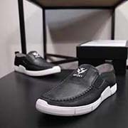 2018獨家新款GUCCi法國限量版高等版本新休閑鞋 品質 潮流休閑時尚 超柔軟生膠大底 歐洲進口頭層牛皮 內里頭層豬皮透氣防臭 論材料做工完勝市場所有版本 高高等版本品質出貨 實物拍攝 凸顯獨特