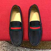 -古奇 牛里系列產品 眾多明星至愛 采用高等進頭層牛皮 簡約大氣而不失雅致 精良詮釋鞋履新靈感 經典與時尚融為一體 奢華迷夢 駕凌時尚高等品質 值得信賴 38-45