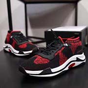 2018獨家新款GUCCi法國專柜限量版高等版本新懶人休閑鞋 品質 時尚個性潮流休閑 超柔軟生膠大底 進口飛織透氣防臭 論材料做工完勝市場所有版本 高高等版本品質出貨 實物拍攝 凸顯獨特魅力 上腳