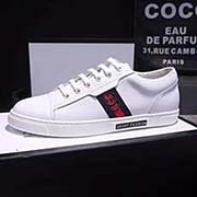 GUCCI古奇官網男士休閑鞋同步款 鞋面選用進口全小牛皮 潮流織帶圖案。新元素 古奇官網新圖標 彰顯不俗的氣息 設計簡約潮流韓版 超級百搭 內里頭層羊里。古弛原版橡膠底 白色/38-44。