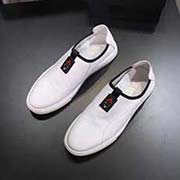 2018獨家新款GUCCi法國限量版高等版本新懶人休閑鞋 品質 潮流休閑時尚 超柔軟生膠大底 歐洲進口頭層牛皮 內里頭層豬皮透氣防臭 論材料做工完勝市場所有版本 高高等版本品質出貨 實物拍攝 凸顯