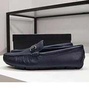  普拉達 PRADA 專柜新款豆豆鞋 高等原版復刻 做工精致嚴謹 細節無可挑剔 原廠進口十字紋牛皮 超耐磨防滑橡膠大底 頭層豬皮內里 高等高等貨 質量無與倫比。38-44碼 黑蘭兩色