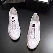 2018獨家新款GUCCi法國限量版高等版本新休閑鞋 品質 潮流休閑時尚 超柔軟生膠大底 歐洲進口頭層牛皮 內里頭層豬皮透氣防臭 論材料做工完勝市場所有版本 高高等版本品質出貨 實物拍攝 凸顯獨特