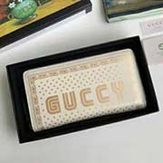 原單出品 采用進口粒面牛皮 飾金色邊框和星星印花以及獲得使用許可的SEGA字體Guccy印花 古銀色五金配件 510488白色 19-10-2.5cm