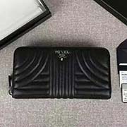 PRADA女士單拉鏈錢包 專柜新款式 官網同步 1ML506 黑色繡線散字嘜 意大利高等原單納帕牛皮質感極好 原單 長20cm高10.3cm