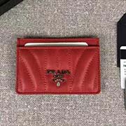 PRADA信用卡夾 配三個夾層 專柜新款式 官網同