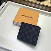 M60053 黑格 AMERIGO 錢夾 Amerigo錢夾將不朽的經(jīng)典風格與極其實用的功能設(shè)計集于一體