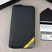 PRADA男士大號(hào)單拉鏈錢包 專柜新款式 官網(wǎng)同步 2ML188 深藍(lán)拼色字嘜 意大利高等原單十字紋牛皮質(zhì)感極好 長(zhǎng)21cm高12cm