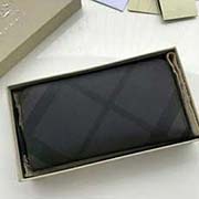 Burberry 柏寶利 原單出品 官方新配色小號拉鏈錢包 煙熏格子搭配進(jìn)口粒面小牛皮 40520841淺灰格 19cmx10cmx2.5cm