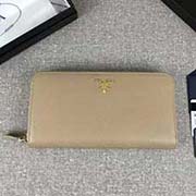 PRADA經典款單拉鏈錢包 經典之作