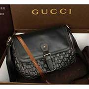 休閑大品牌甜美女包 學院風單