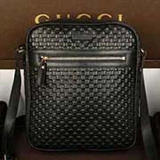 新款男包 原版小花牛皮 男士背包拉鏈斜挎包85