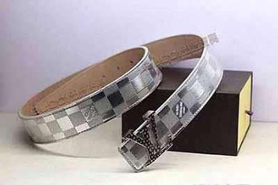 非常LV男士商務真皮皮帶 頭層牛皮真品腰帶時尚平滑扣褲帶L43030