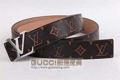 路易威登男真皮真品一比一商務休閑平滑扣腰帶