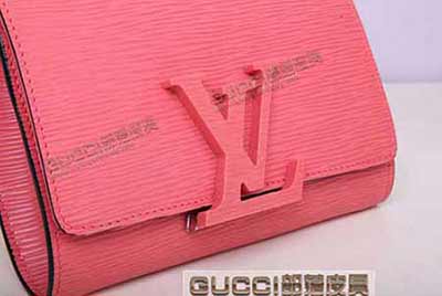 路易威登LV女士小號單肩包 珊瑚紅M41105 非法國代買