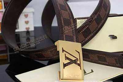 LV男士休閑時尚LV字母扣牛皮真皮皮腰帶 送禮守選 L151622