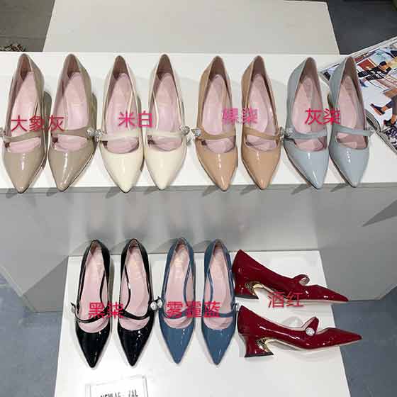 新款夏季大品牌網紅同款高跟涼鞋