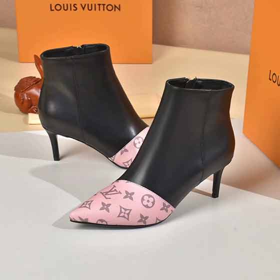 LV高跟女尖頭時(shí)尚不規(guī)則靴名品女