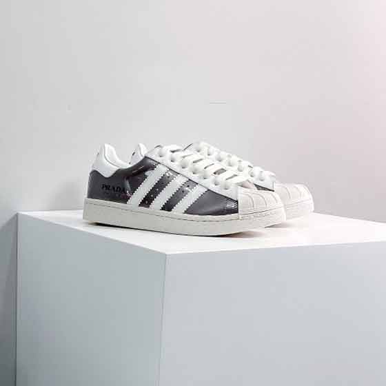 意大利女鞋品牌PRADdidas聯(lián)名阿