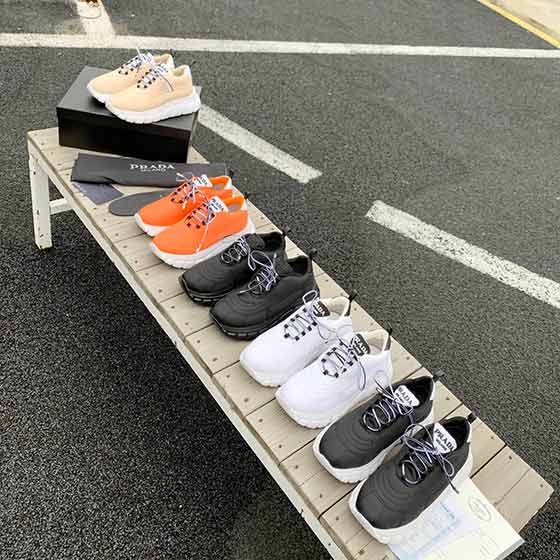 國外大品牌女鞋PRAD情侶款原版鞋