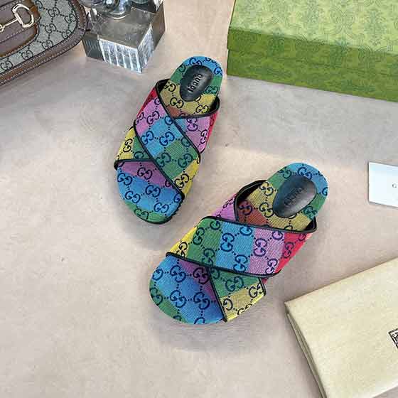 第五大道名品網(wǎng)Gucci新限量單層底拖鞋 