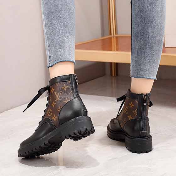 Louis Vuitton路易威登百搭摩登與時尚集為一體！