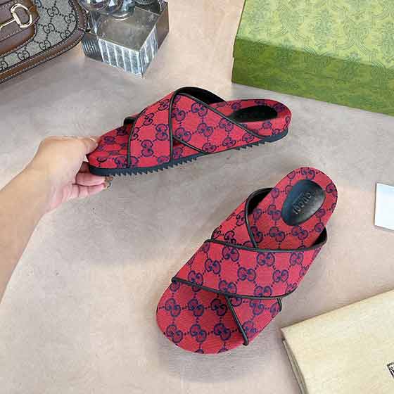 Gucci網(wǎng)紅拖鞋，新限量單層底拖鞋 