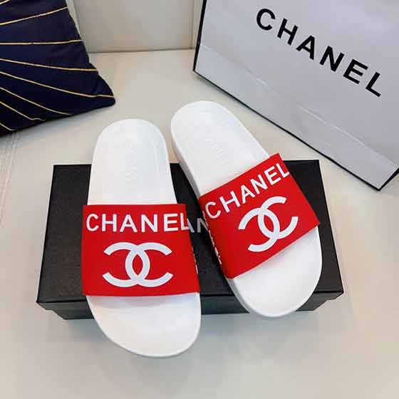 萬眾矚目的一款女士涼拖鞋，網紅單