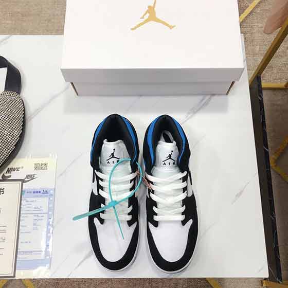 耐克喬丹AIR JORDAN 1HI女子運動