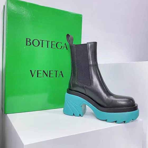 BOTTEGAVENET品牌女靴，秋冬走秀