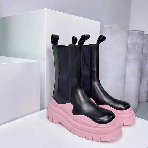 高品質品牌中跟女靴， Bottega Venet秋冬新中筒靴