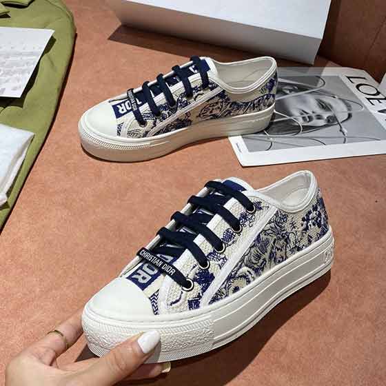 名品折扣網Dior(迪奧 )春夏新款