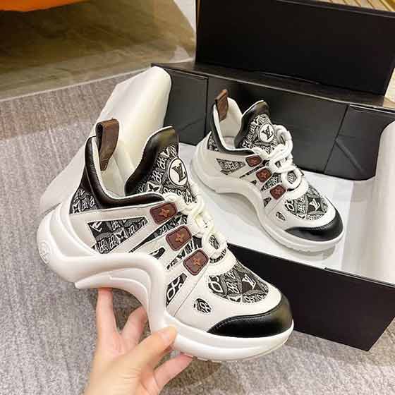 路易威登女鞋大品牌新時尚運動鞋