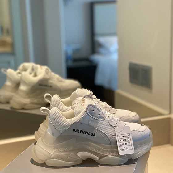 Balenciaga全球火爆復古慢跑鞋，巴黎世家老爹鞋官網價