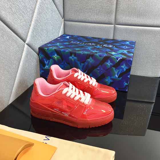 歐貨lv膠片款女鞋 高等大品牌女