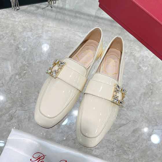 專柜主打走秀海報款女鞋國際大品