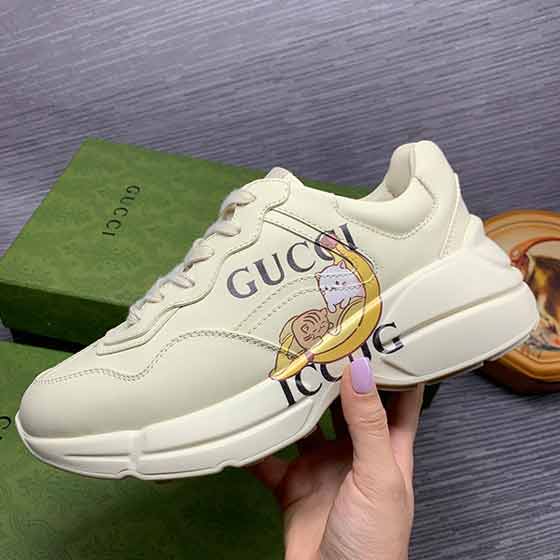 原單品質(zhì)代買級(jí)別gucci經(jīng)典女鞋 情侶款老爹鞋