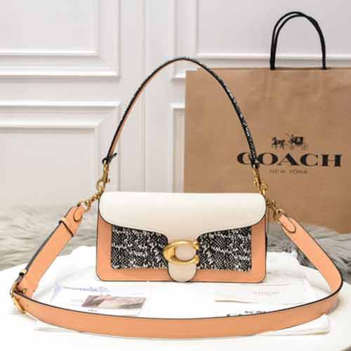 今年超級火的蔻馳女款包，蛇皮小號拼色酒神包75799