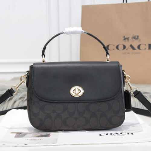 新款蔻馳郵差包1765，讓人眼前一亮！讓人愛不釋手的Marlie手袋！