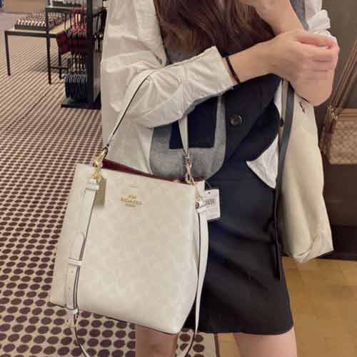 Coach蔻馳經(jīng)典款水桶包大號 91512