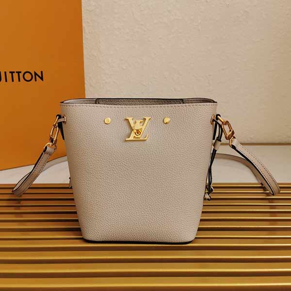 路易威登Nano Lockme Bucket柔軟