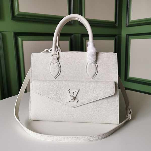 中國(guó)大名品訂購(gòu)LOCKME TOTE小號(hào)手袋M55845 M55818