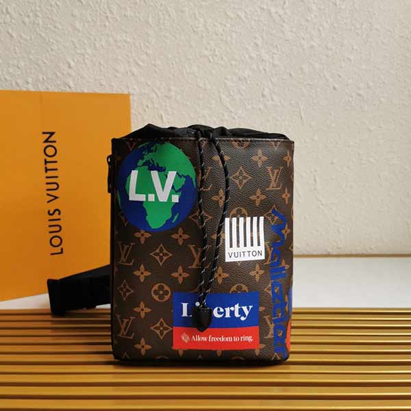 lv歐洲官網抽繩封口Chalk單肩包M