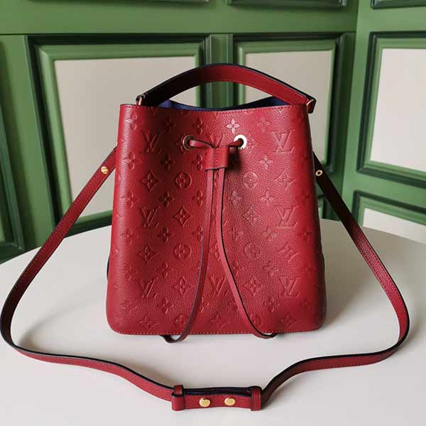 lv紅色水桶包M45256 M45306皮革