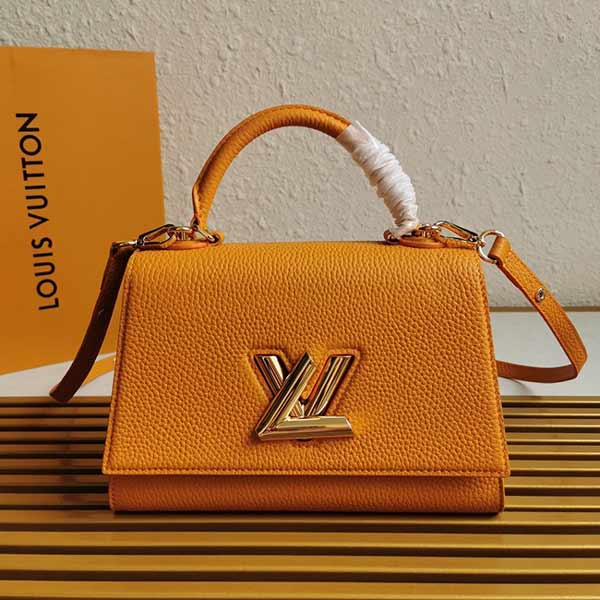 LV Taurillon皮革搭配彩皮革小號