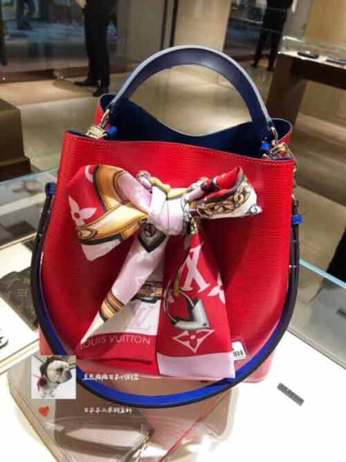 【真絲】LV今年出的神仙配超級(jí)nice官網(wǎng)新款雙層束發(fā)帶