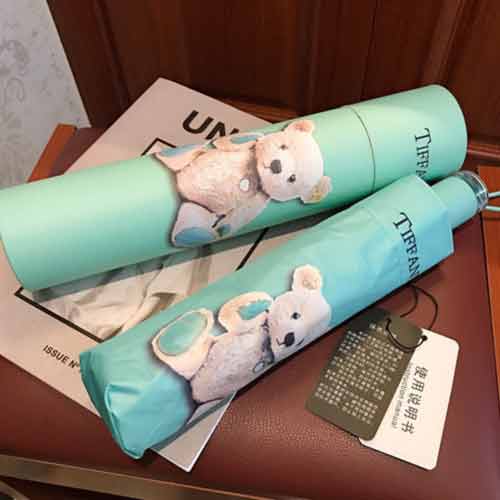 Tiffany蒂芙尼俏皮小熊與現代時尚相糅合 表達現代年輕人一種奇特