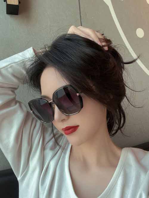 開春新品時尚太陽鏡女網紅都有配戴的香耐爾太陽鏡！